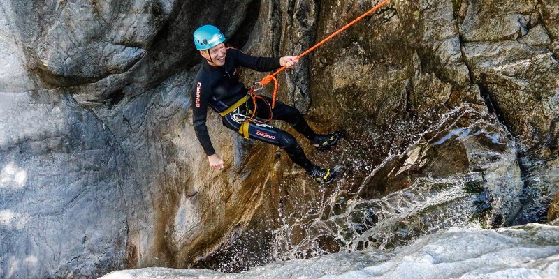 action-canyoning-foto-dominic-ebenbichler1