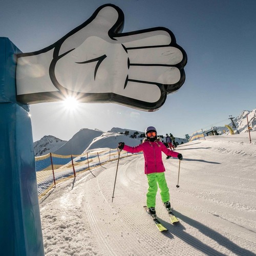 winter-skifahren-familie-foto-dominic-ebenbichler